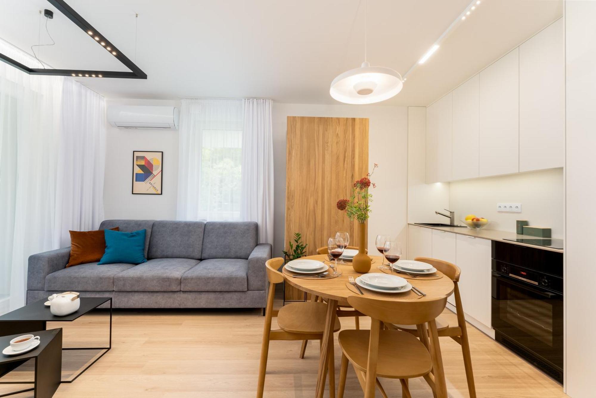 Apartment Old Town Krowoderska With Free Underground Garage Krakow Exterior photo
